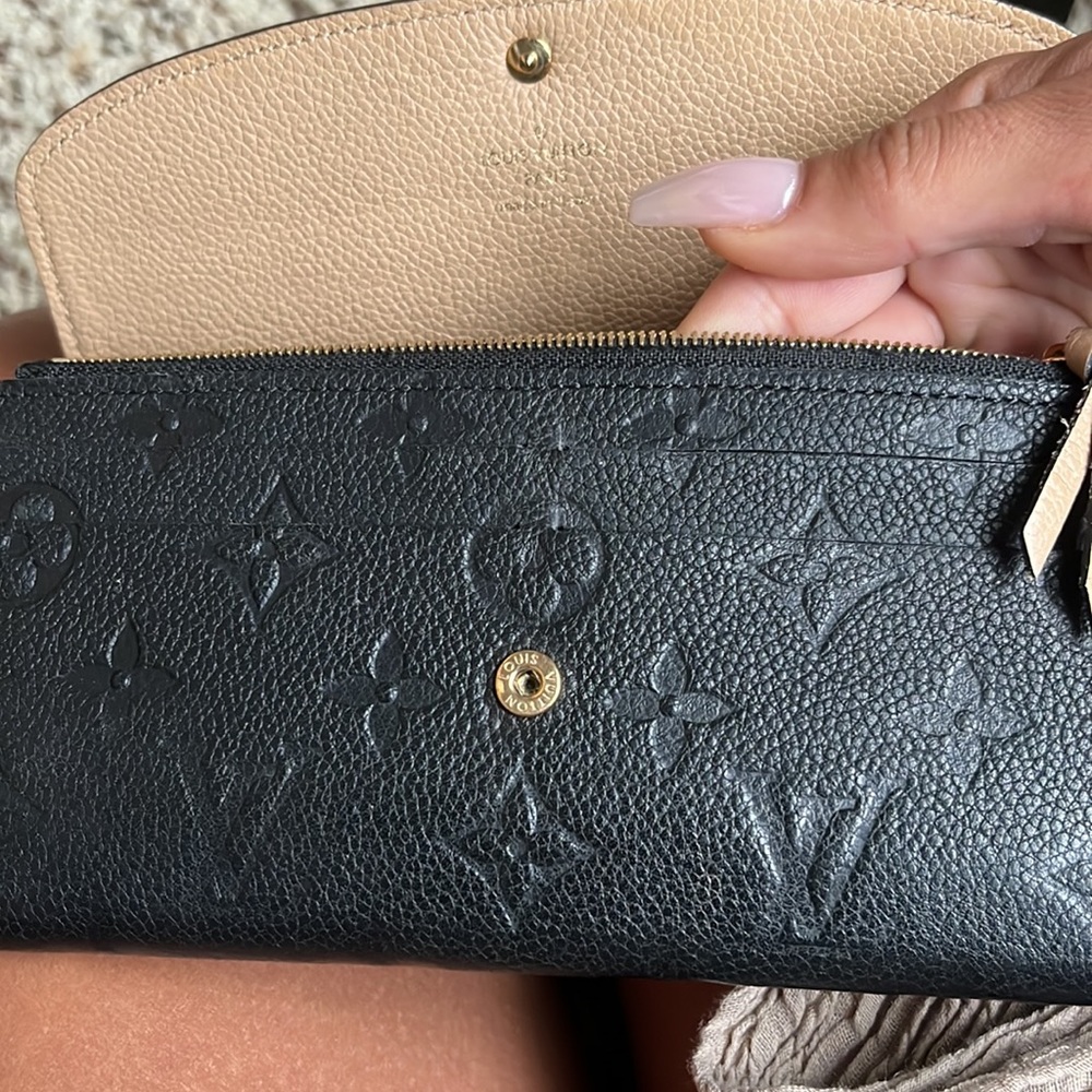 louis vuitton wallet - Picture 8 of 9